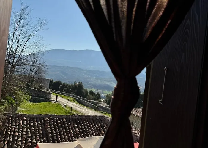 Bujtina Bega *