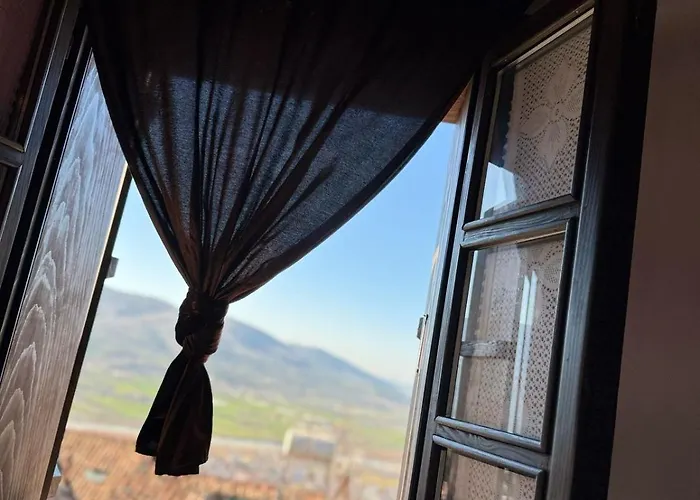 Bujtina Bega Hotel *