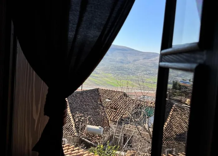 Bujtina Bega *