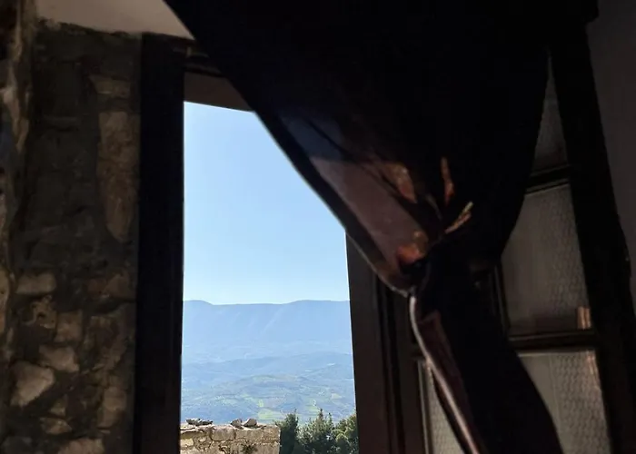 Hotel Bujtina Bega *